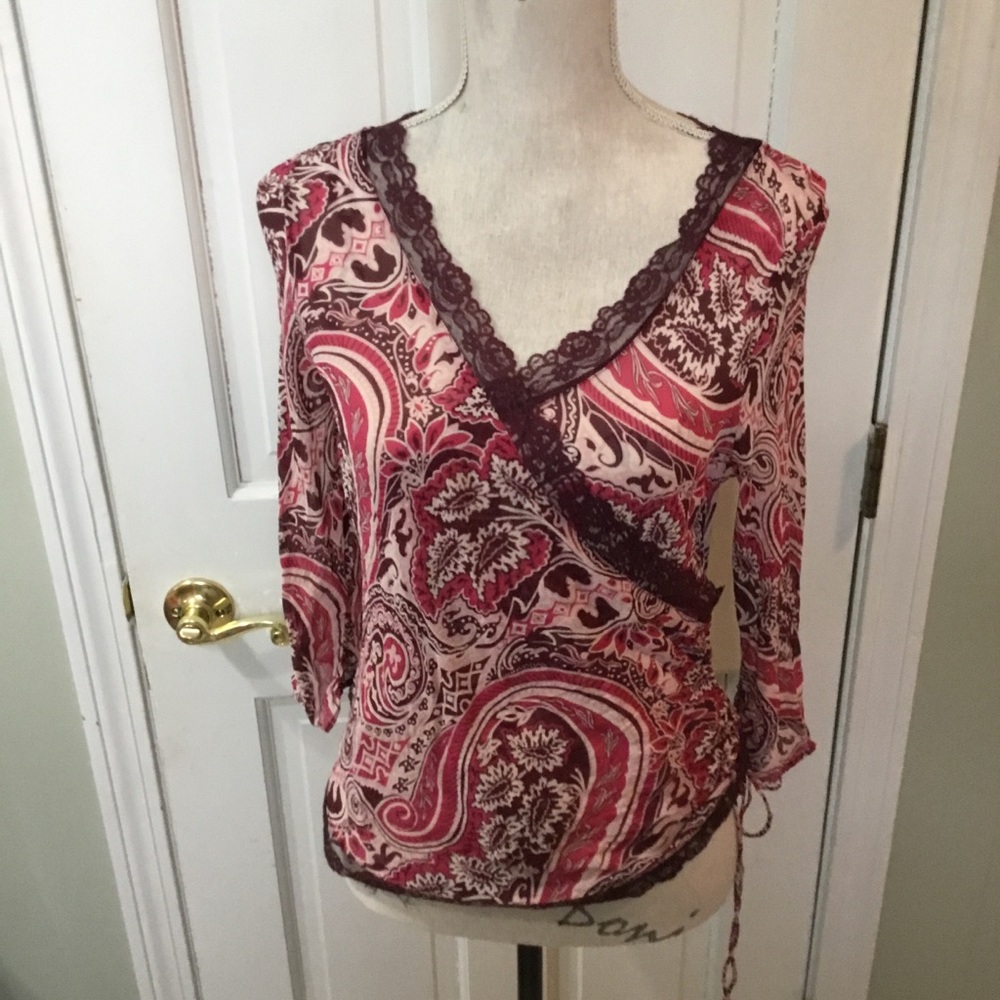 Banana Republic 100% silkcrepe pink paisley blouse